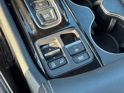Certified 2025 Honda Pilot Elite image 25