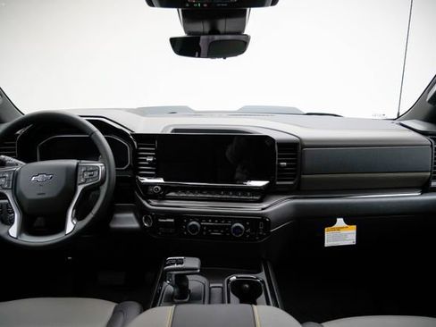 New 2026 Chevrolet Silverado 1500 ZR2 AWD/4WD image 27