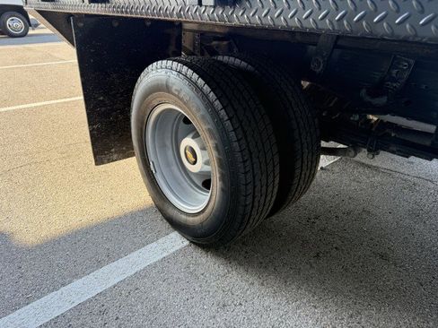 Used 2020 Chevrolet Silverado 3500 W/T w/ WT Convenience Package image 12