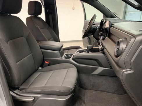 Used 2023 Chevrolet Colorado Trail Boss w/ Technology Package AWD/4WD image 11