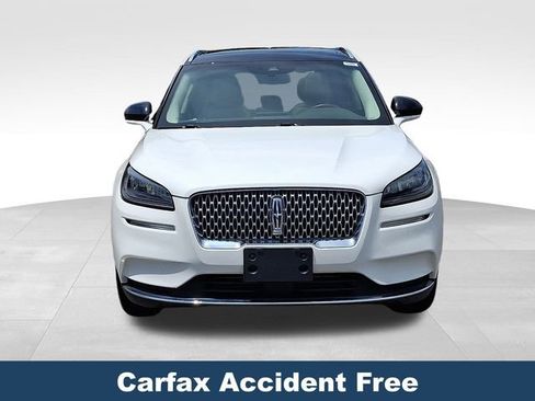 Used 2021 Lincoln Corsair AWD w/ Premium Package image 3