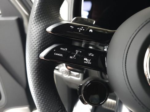Used 2025 Mercedes-Benz G 63 AMG 4MATIC image 11
