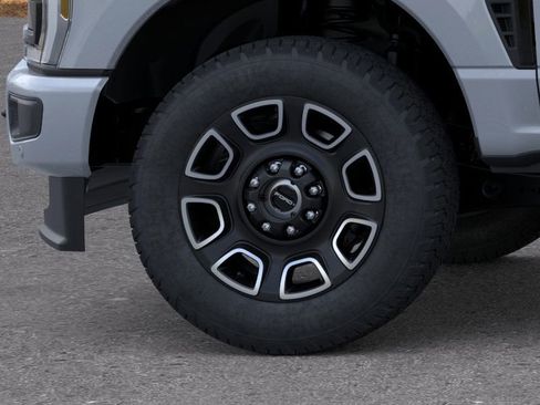 New 2025 Ford F350 Platinum image 19