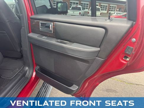 Used 2017 Lincoln Navigator Reserve AWD/4WD image 24
