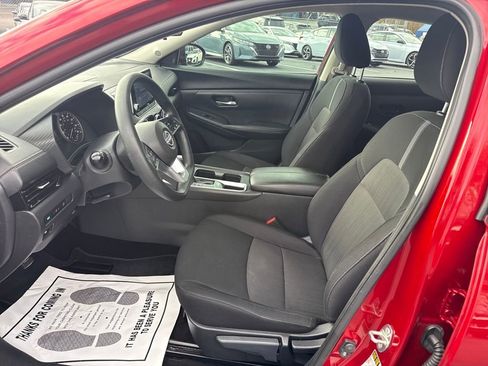 Used 2024 Nissan Sentra SV image 10