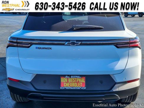 New 2026 Chevrolet Equinox EV LT image 5