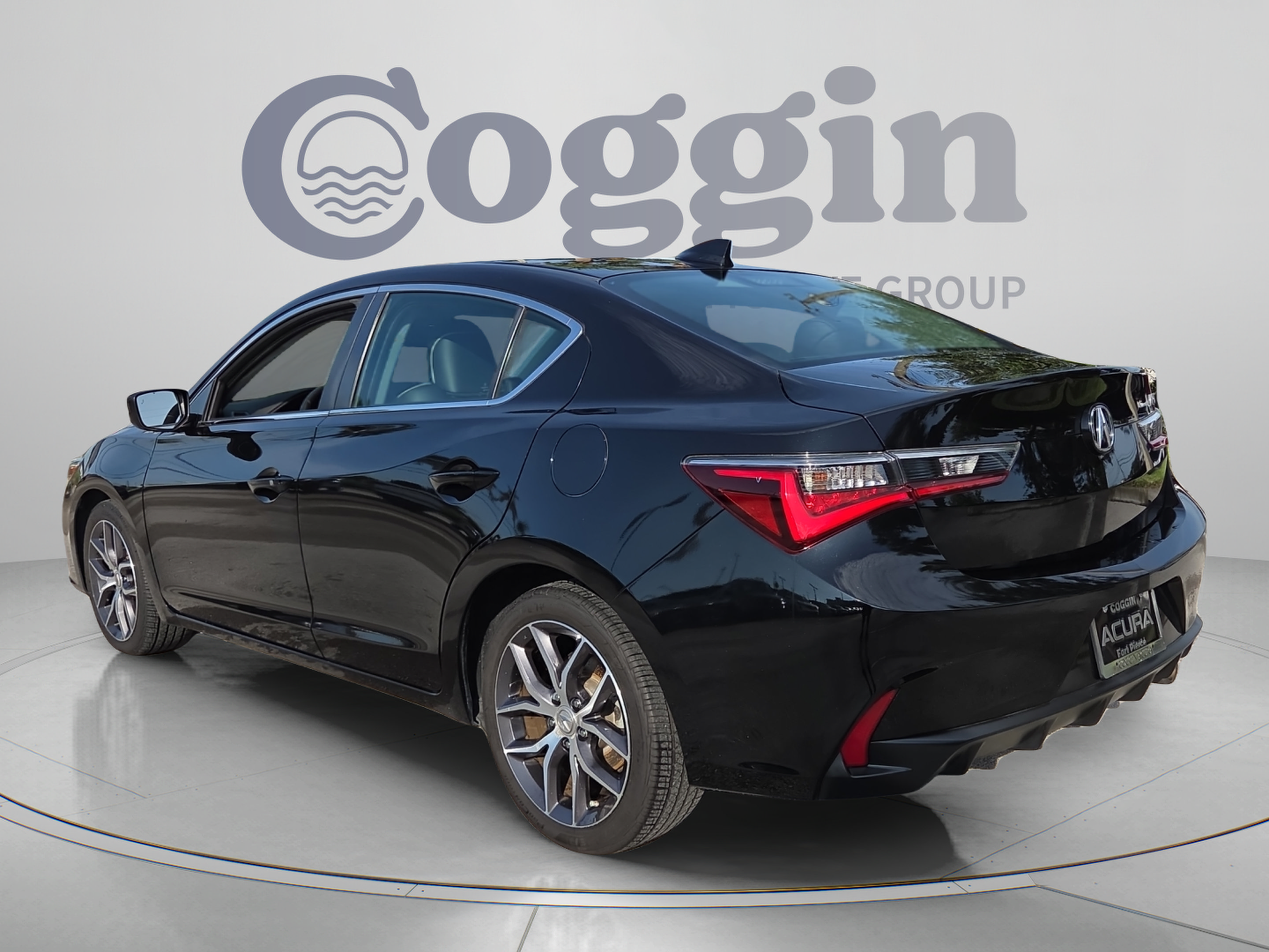 Used 2022 Acura ILX w/ Premium Package FWD image 3