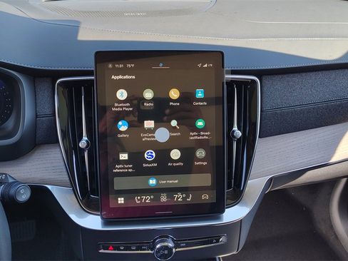 New 2026 Volvo XC90 B6 Plus w/ Protection Package Premier image 18