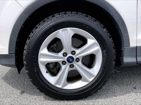 Used 2016 Ford Escape SE image 7