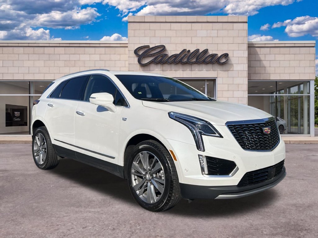 Certified 2026 Cadillac XT5 Premium Luxury w/ Driver Assist Package AWD/4WD image 3