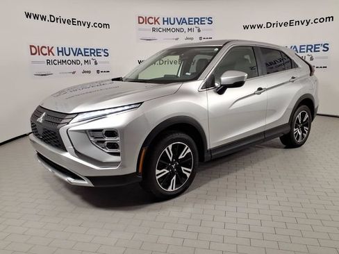 Used 2024 Mitsubishi Eclipse Cross SE AWD/4WD image 1