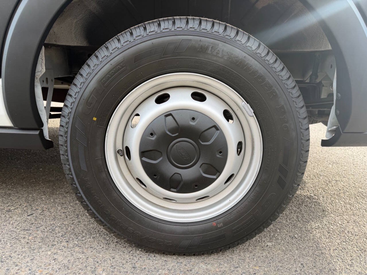 Used 2024 Ford Transit 350 XL RWD image 11