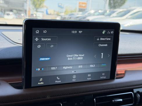 Used 2021 Lincoln Aviator Grand Touring w/ Equipment Group 302A AWD/4WD image 25