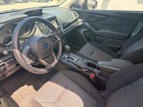 Used 2022 Subaru Impreza Premium image 5