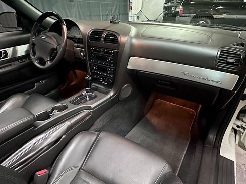 Used 2002 Ford Thunderbird Deluxe image 18