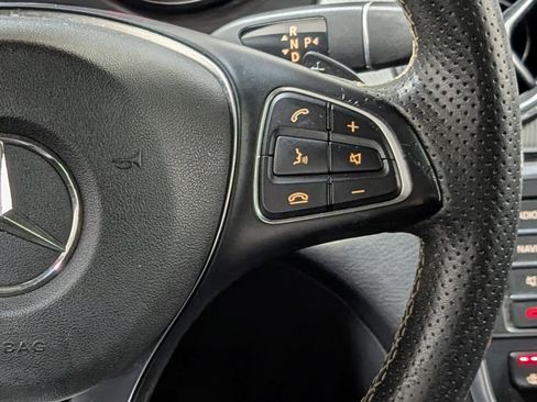 Used 2017 Mercedes-Benz GLA 250 4MATIC image 35