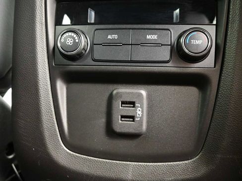 Used 2023 Buick Enclave Essence w/ Sport Touring Edition AWD/4WD image 52