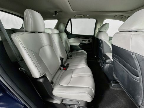 Certified 2023 Honda Pilot Touring image 30