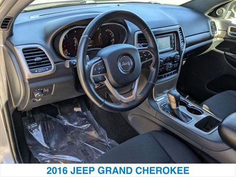 Used 2016 Jeep Grand Cherokee Laredo w/ Quick Order Package 23E image 14