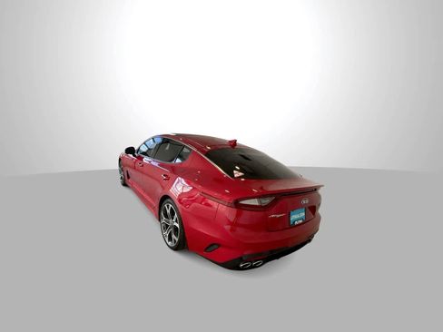 Used 2018 Kia Stinger GT2 AWD/4WD image 6
