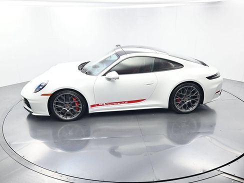 Certified 2026 Porsche 911 Carrera 4S AWD/4WD image 37