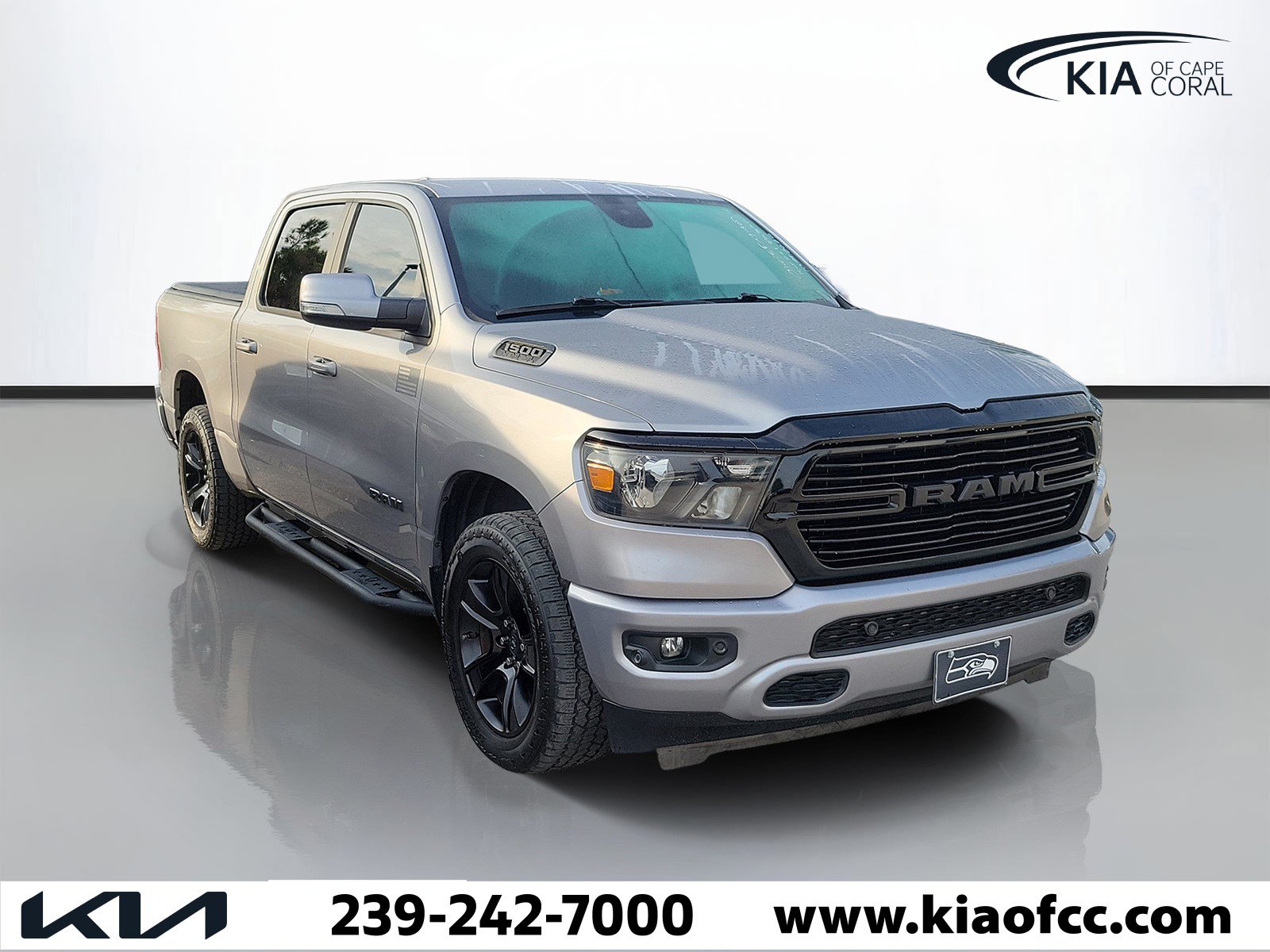 Used 2020 RAM 1500 Big Horn AWD/4WD image 1