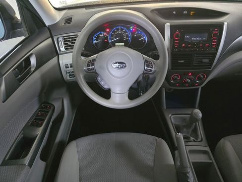 Used 2013 Subaru Forester 2.5X image 29