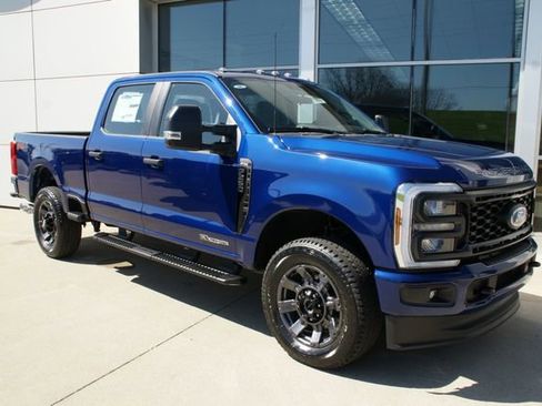 New 2026 Ford F250 XL AWD/4WD image 7