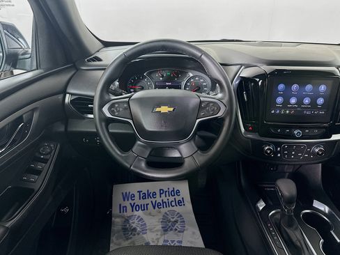 Used 2023 Chevrolet Traverse LT w/ Rear Camera Mirror Package AWD/4WD image 21