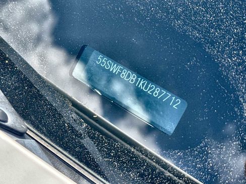 Used 2019 Mercedes-Benz C 300 Sedan image 25