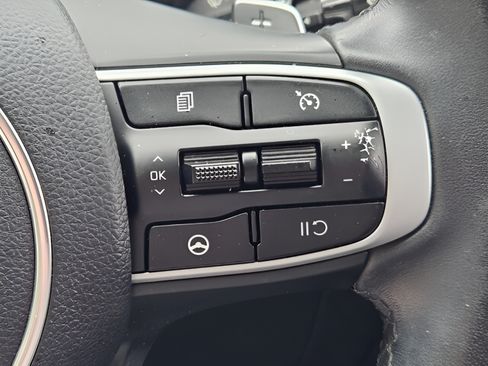 Used 2023 Kia K5 GT FWD image 21
