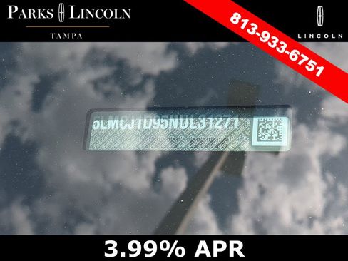 Used 2022 Lincoln Corsair AWD w/ Premium Package image 16