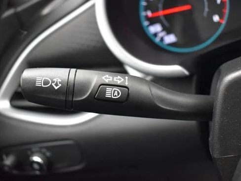 Used 2024 Chevrolet Malibu LT FWD image 24