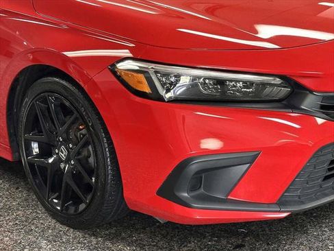 Used 2022 Honda Civic Sport image 8