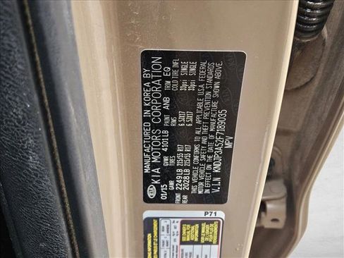 Used 2015 Kia Soul + image 23