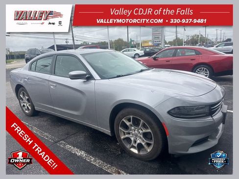 Used 2016 Dodge Charger SE w/ Power Sunroof Group AWD/4WD image 1