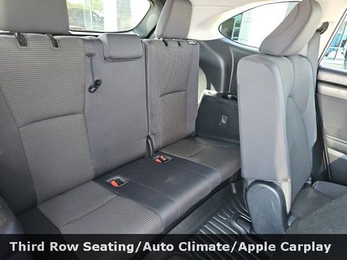 Used 2022 Toyota Highlander L image 34