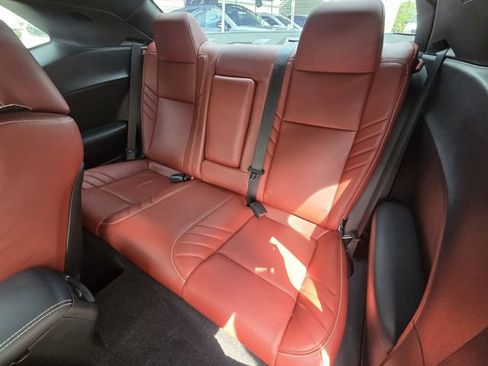 Used 2021 Dodge Challenger SRT Hellcat image 14