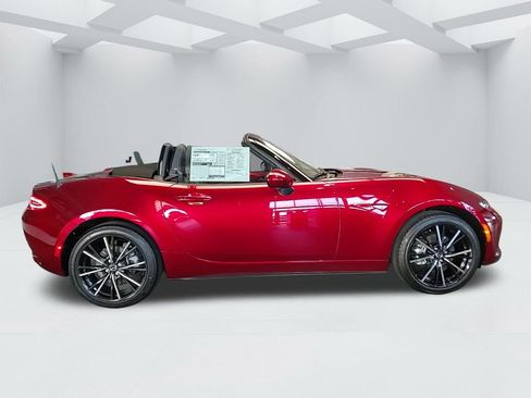 New 2025 MAZDA MX-5 Miata Grand Touring w/ Weather Package image 4