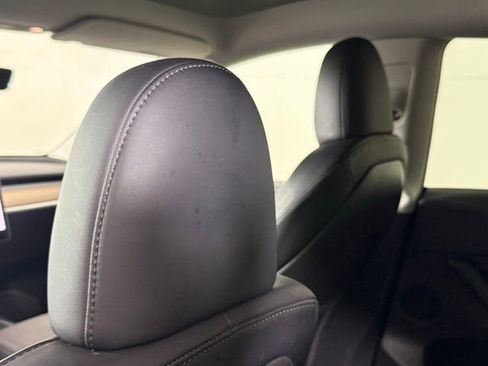 Used 2025 Tesla Model Y Long Range image 22