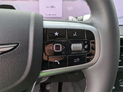 New 2026 Genesis GV70 2.5T image 16