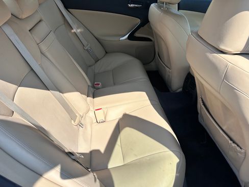 Used 2008 Lexus IS 250 AWD image 8