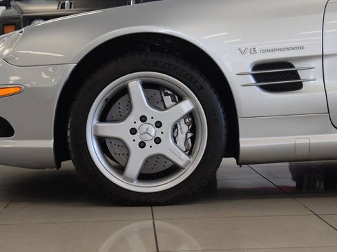 Used 2004 Mercedes-Benz SL 55 AMG image 21