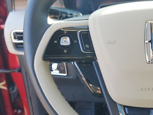 New 2026 Lincoln Corsair Grand Touring image 17