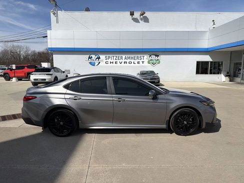 Used 2025 Toyota Camry XSE image 11