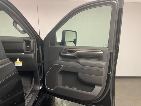 New 2026 Chevrolet Silverado 2500 LT w/ Trail Boss Package AWD/4WD image 24