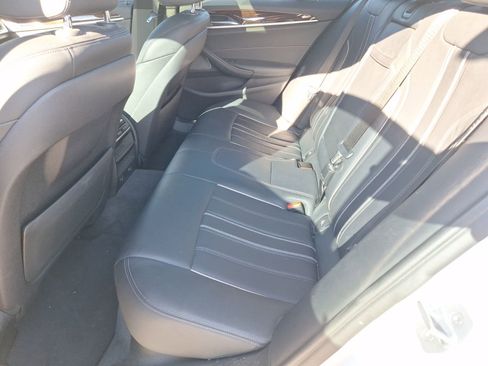 Used 2019 BMW 540i w/ M Sport Package image 30