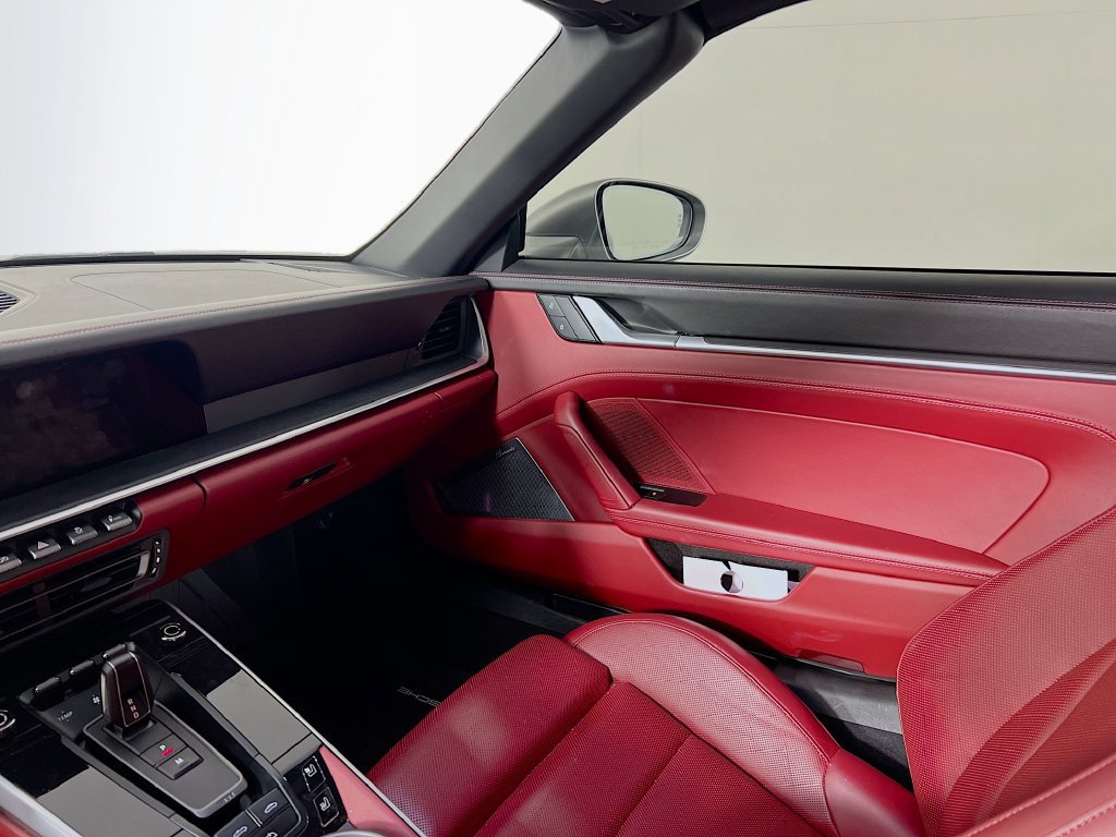 Certified 2022 Porsche 911 Carrera 4S AWD/4WD image 26