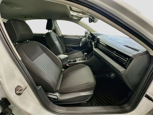 Used 2025 Volkswagen Jetta S FWD image 31