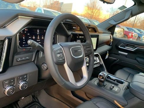 New 2026 GMC Sierra 1500 Denali w/ Denali Reserve Package AWD/4WD image 14